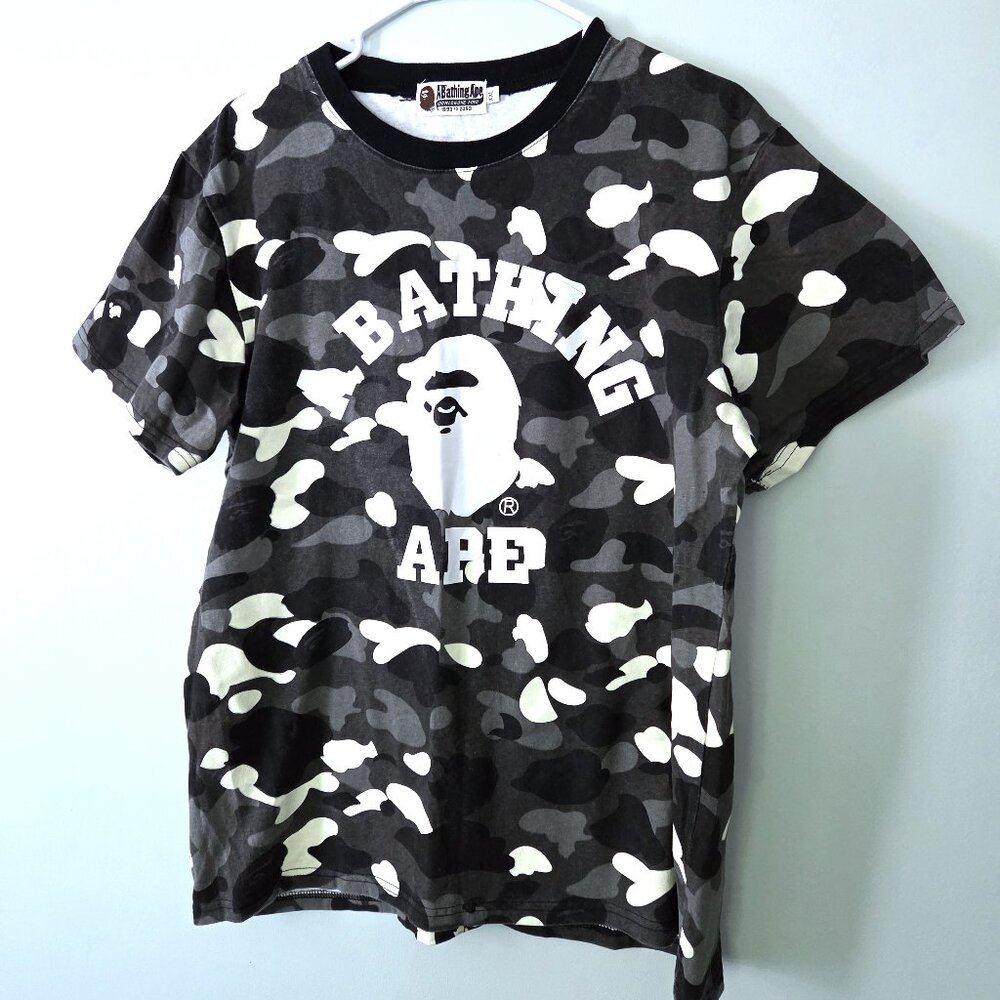NWOT Bathing Ape Glow in the dark Bape City Camo Big College Logo Size XXL
